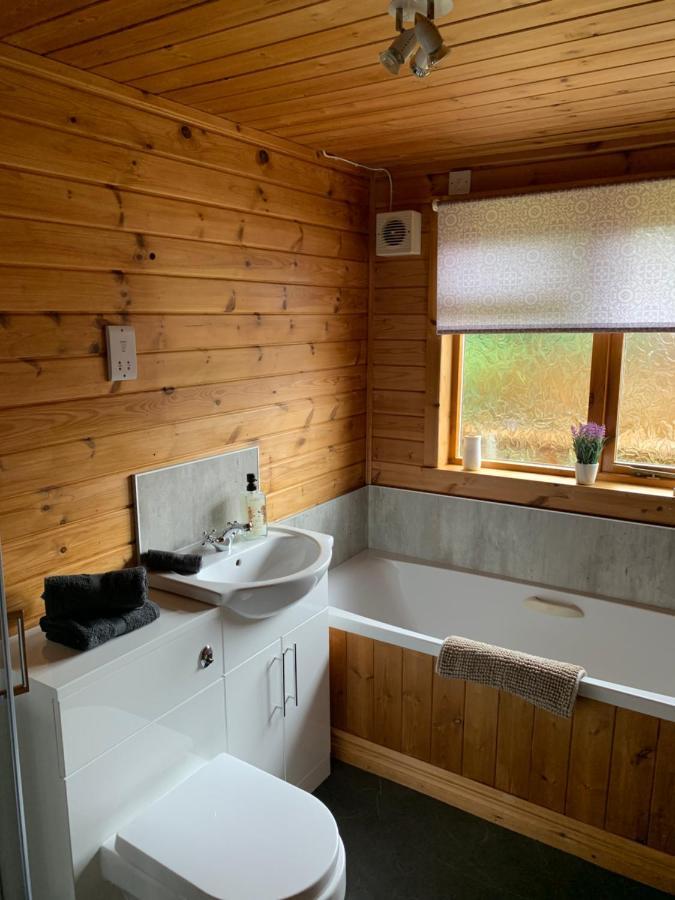 Immaculate 3-Bed Lodge In Хоик Экстерьер фото